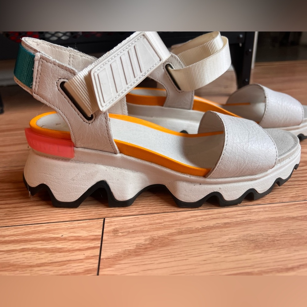 Sorel Kinetic sandal